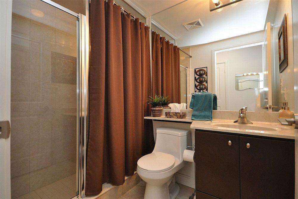 Executive Stay At Ovation Square One Mississauga Exteriör bild