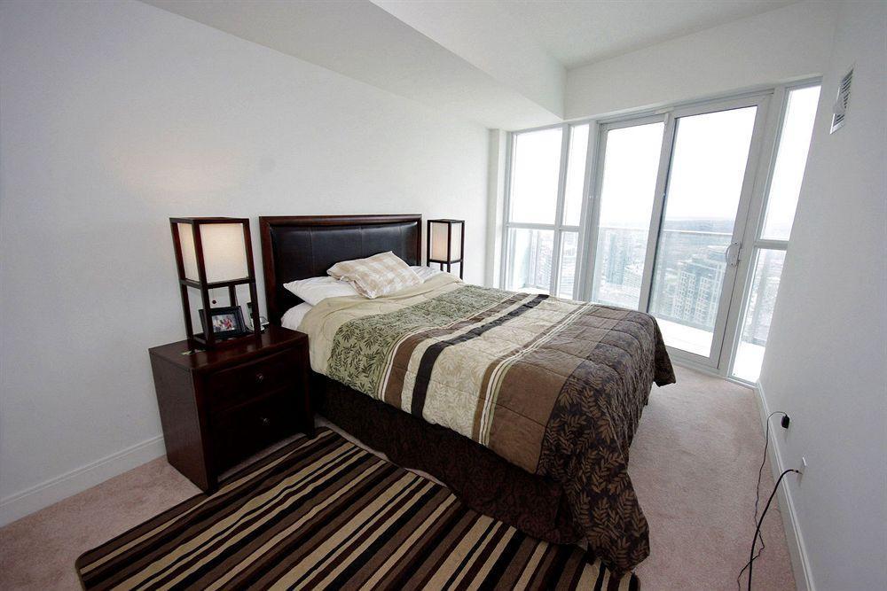 Executive Stay At Ovation Square One Mississauga Exteriör bild